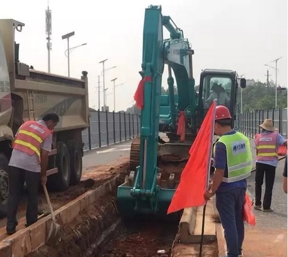 湖南圍擋廠家,長沙移動式圍擋,市政圍擋供應批發